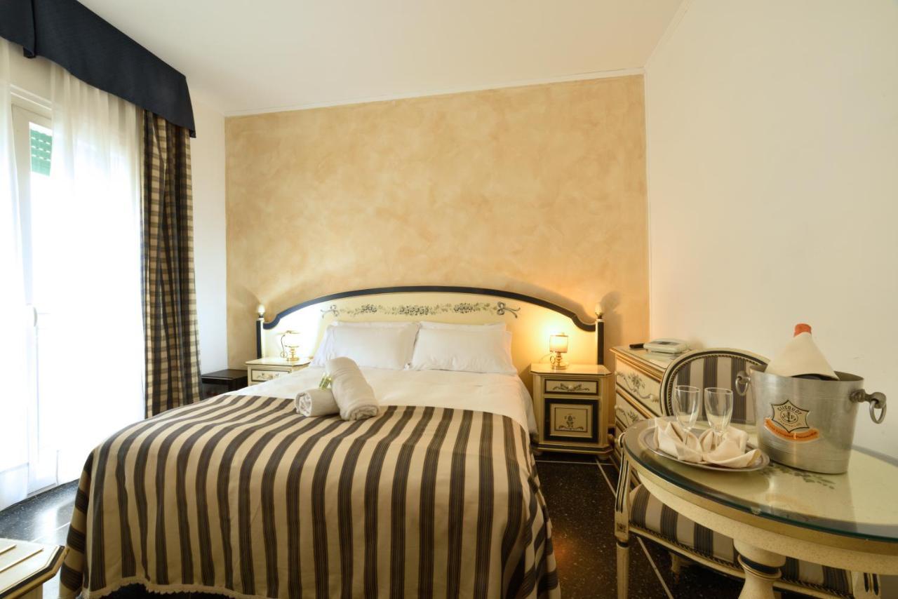 Hotel Morchio Mhotelsgroup ดิอาโนมารีนา ภายนอก รูปภาพ