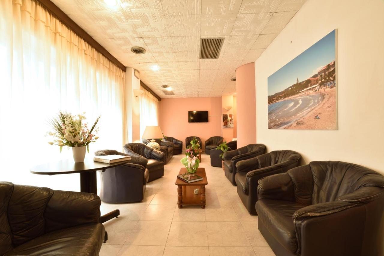 Hotel Morchio Mhotelsgroup ดิอาโนมารีนา ภายนอก รูปภาพ