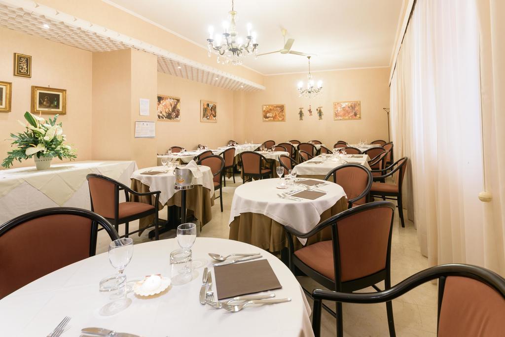 Hotel Morchio Mhotelsgroup ดิอาโนมารีนา ภายนอก รูปภาพ